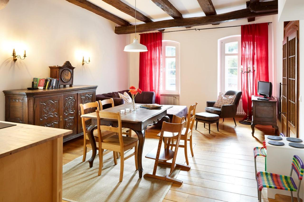 Quellenhof - Wohnen Im Denkmal - Wohnung "Hirtenturm" Blankenheim  Esterno foto