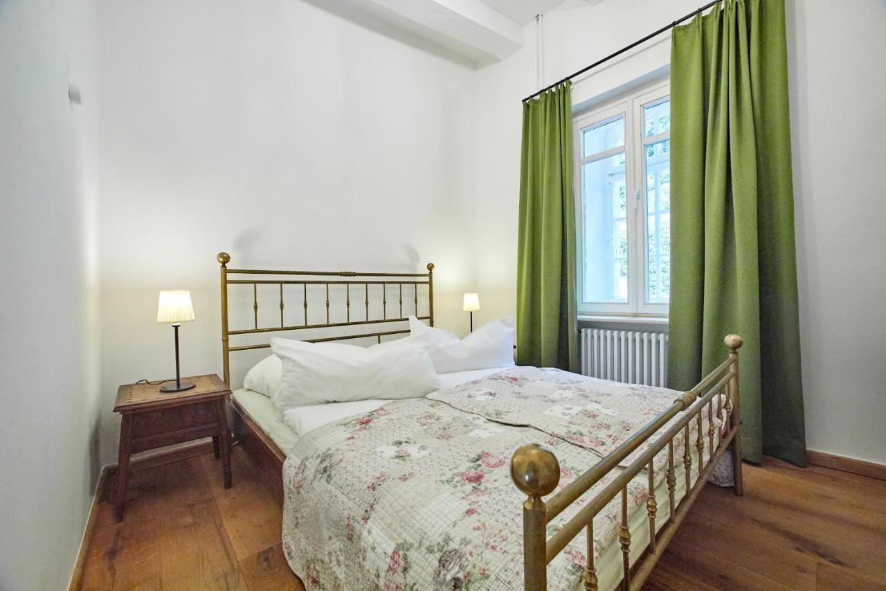 Quellenhof - Wohnen Im Denkmal - Wohnung "Hirtenturm" Blankenheim  Esterno foto